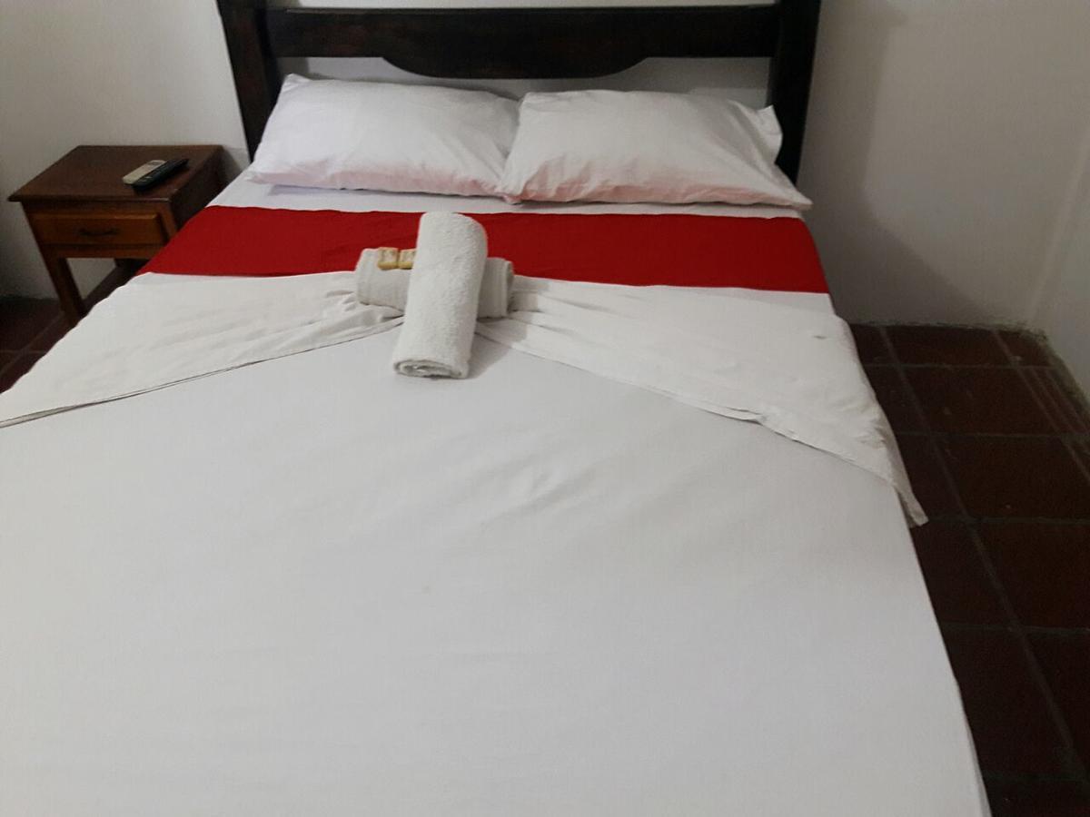 Hotel Santa Cruz De Mompox ภายนอก รูปภาพ