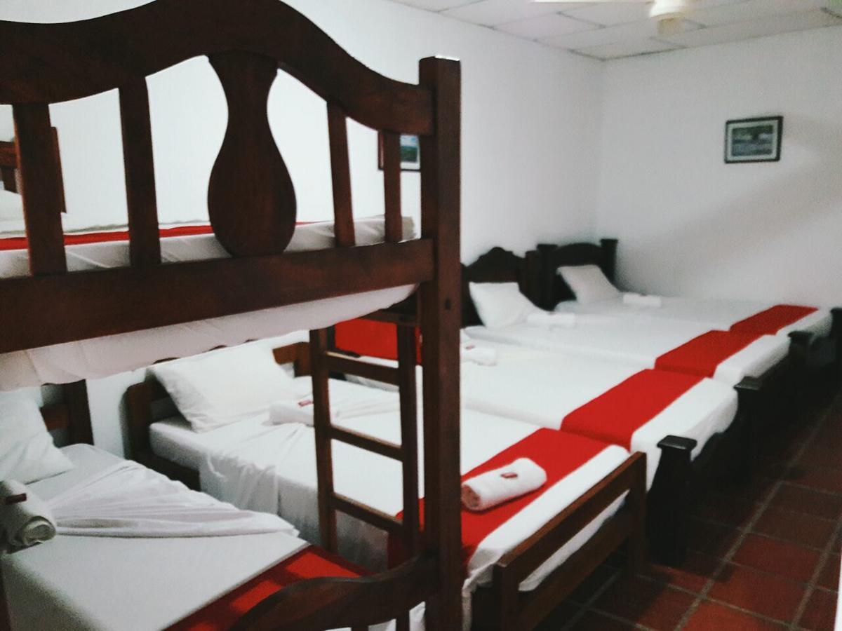 Hotel Santa Cruz De Mompox ภายนอก รูปภาพ